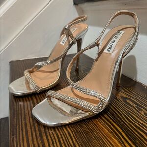 Steve Madden Metallic Silver Strappy Heels